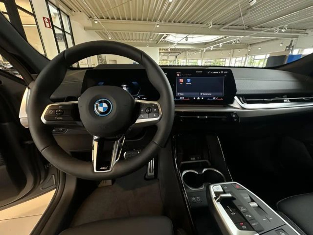 BMW iX2