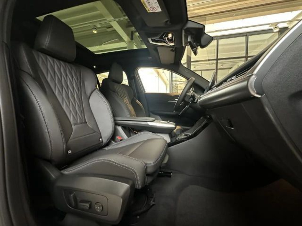 BMW iX2