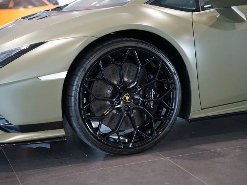 Lamborghini Huracan