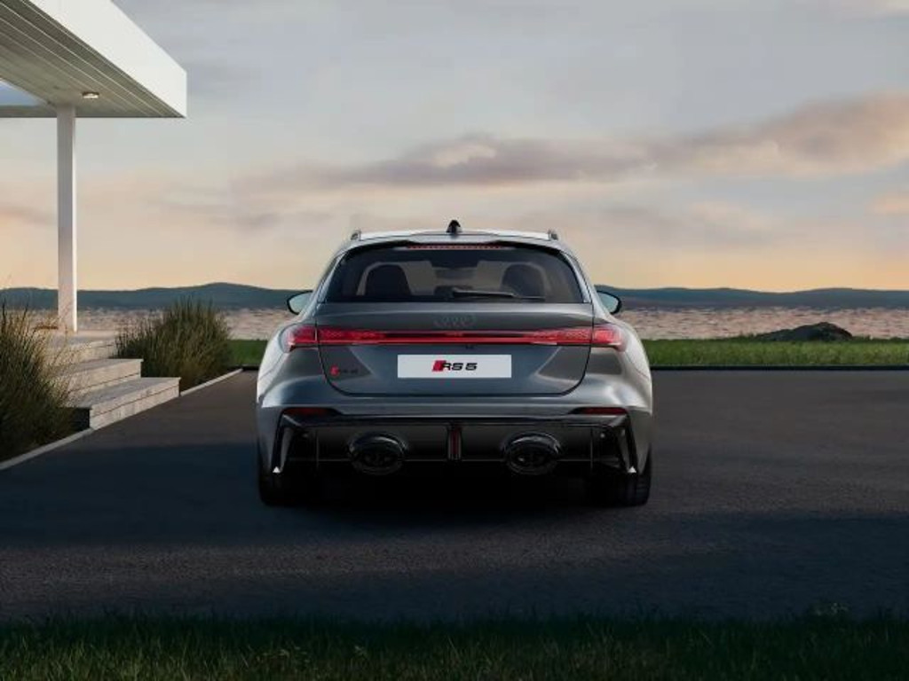 Audi RS5 Avant