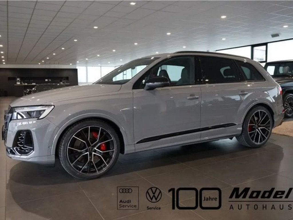 Audi SQ7 TFSI | Pano | Carbon | HuD | B&O | Nardograu