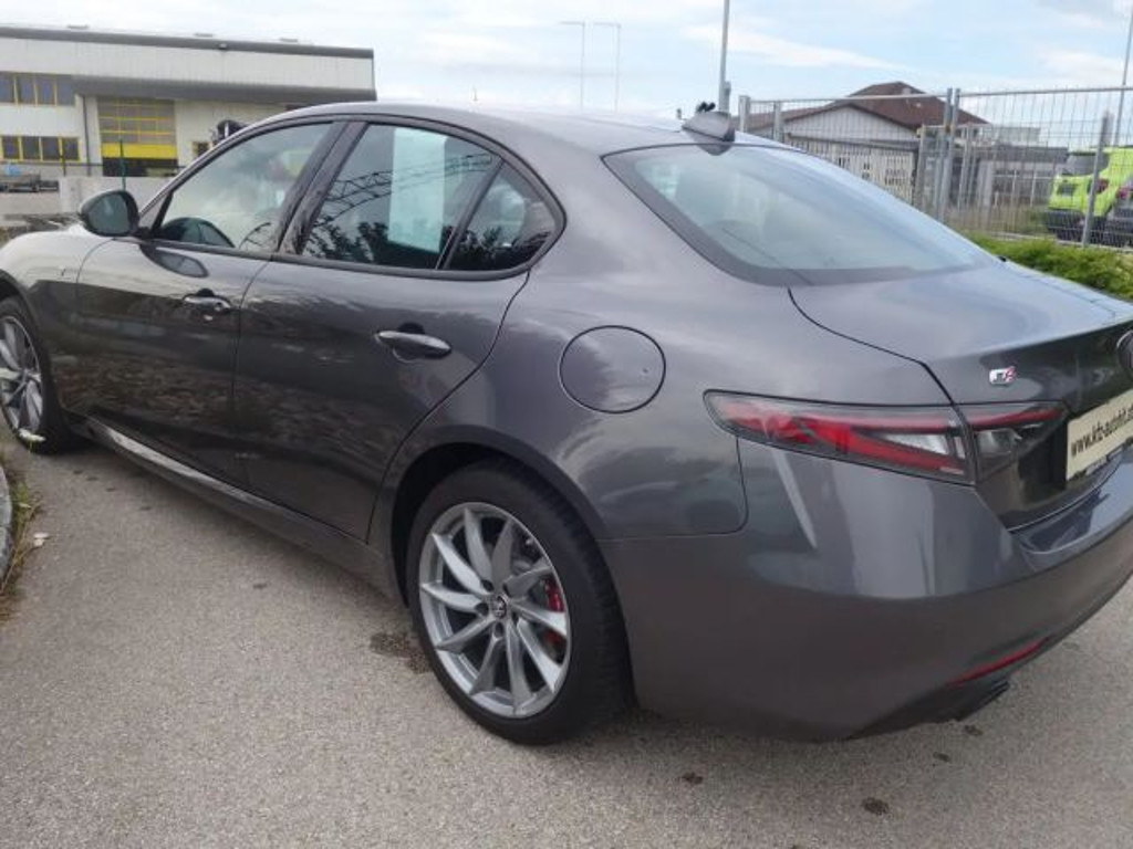 Alfa Romeo Giulia