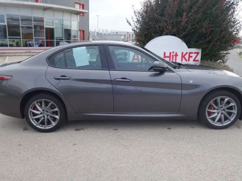 Alfa Romeo Giulia