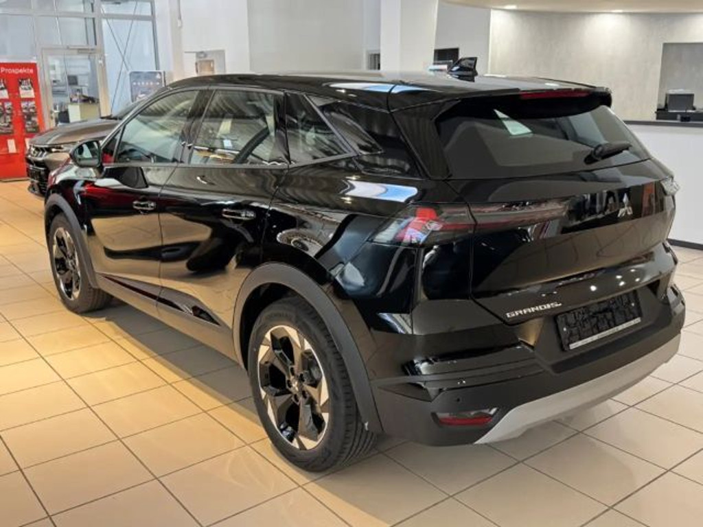 Mitsubishi Grandis