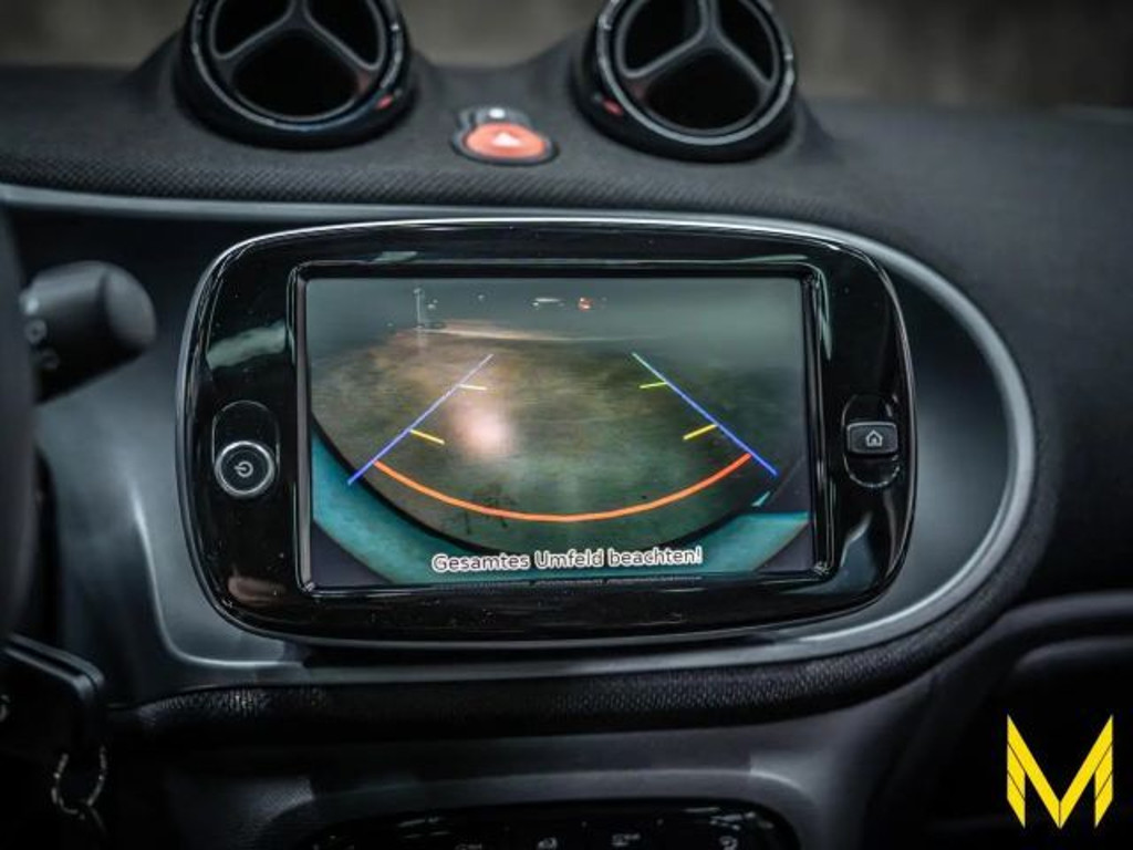 Smart EQ forfour