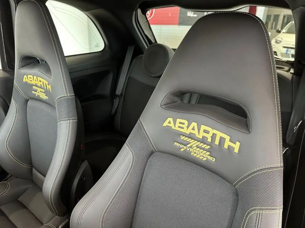 Abarth 695