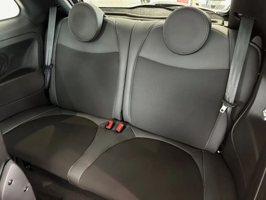 Abarth 695