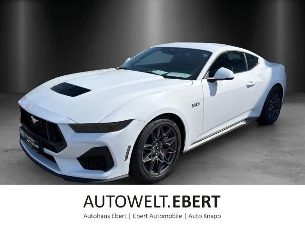 Ford Mustang Fastback GT 5.0 V8