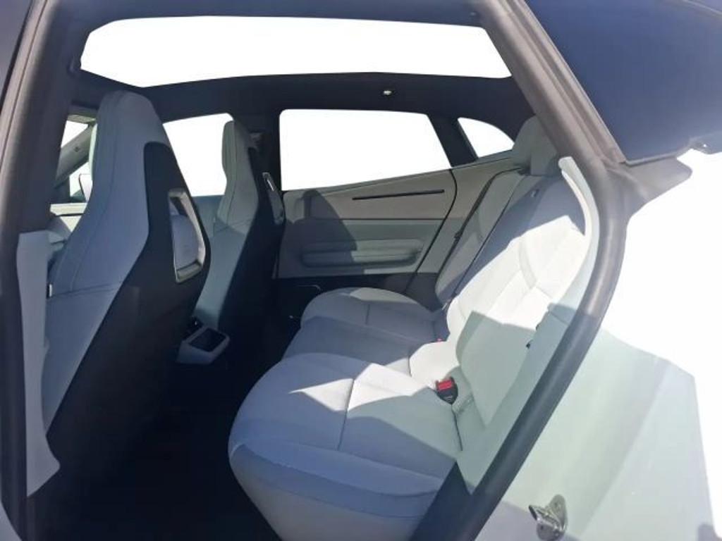 Polestar 4