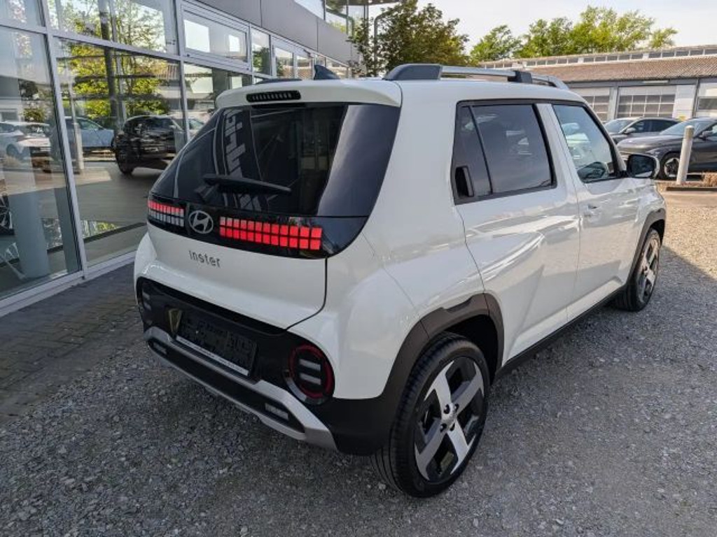 Hyundai INSTER