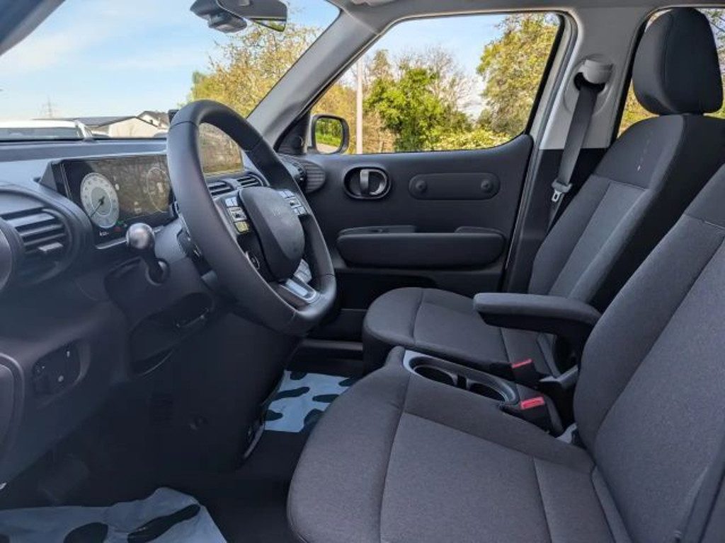 Hyundai INSTER