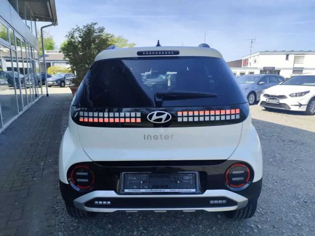 Hyundai INSTER