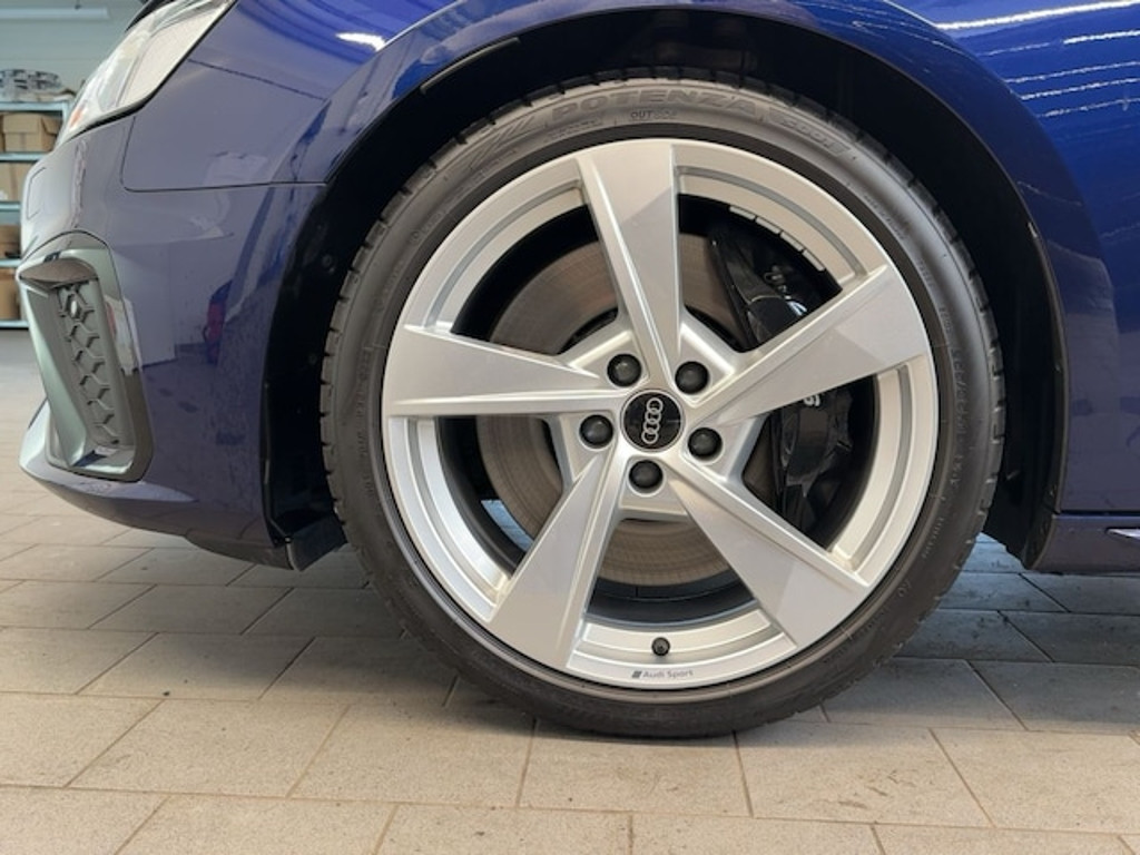 Audi S4
