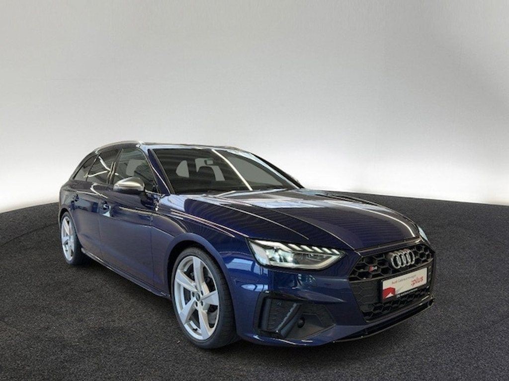 Audi S4