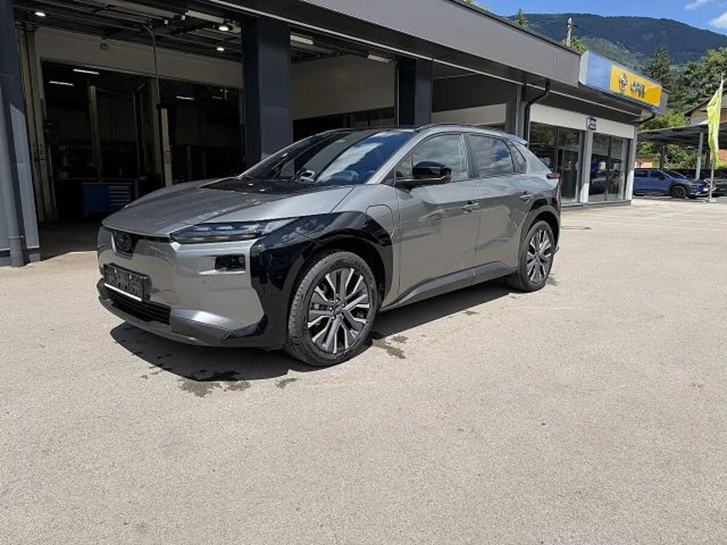 Subaru Solterra AWD