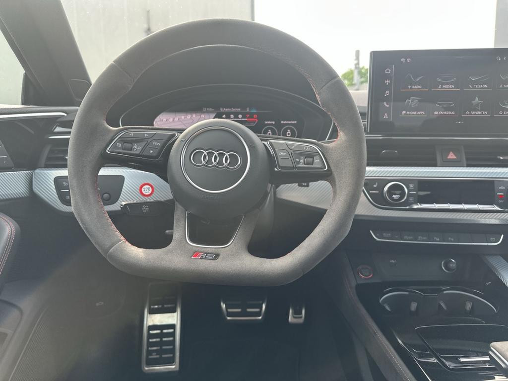 Audi RS5