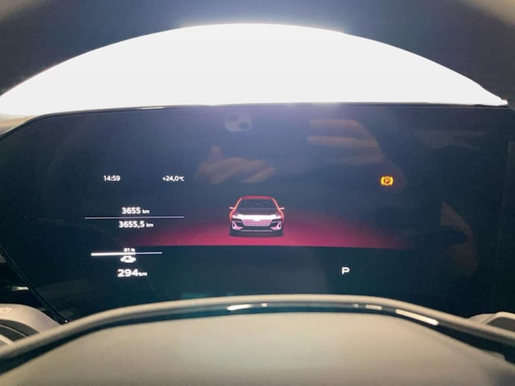 Audi A6 e-tron