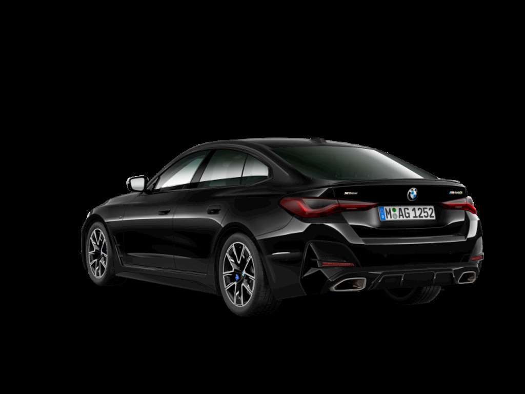 BMW M440