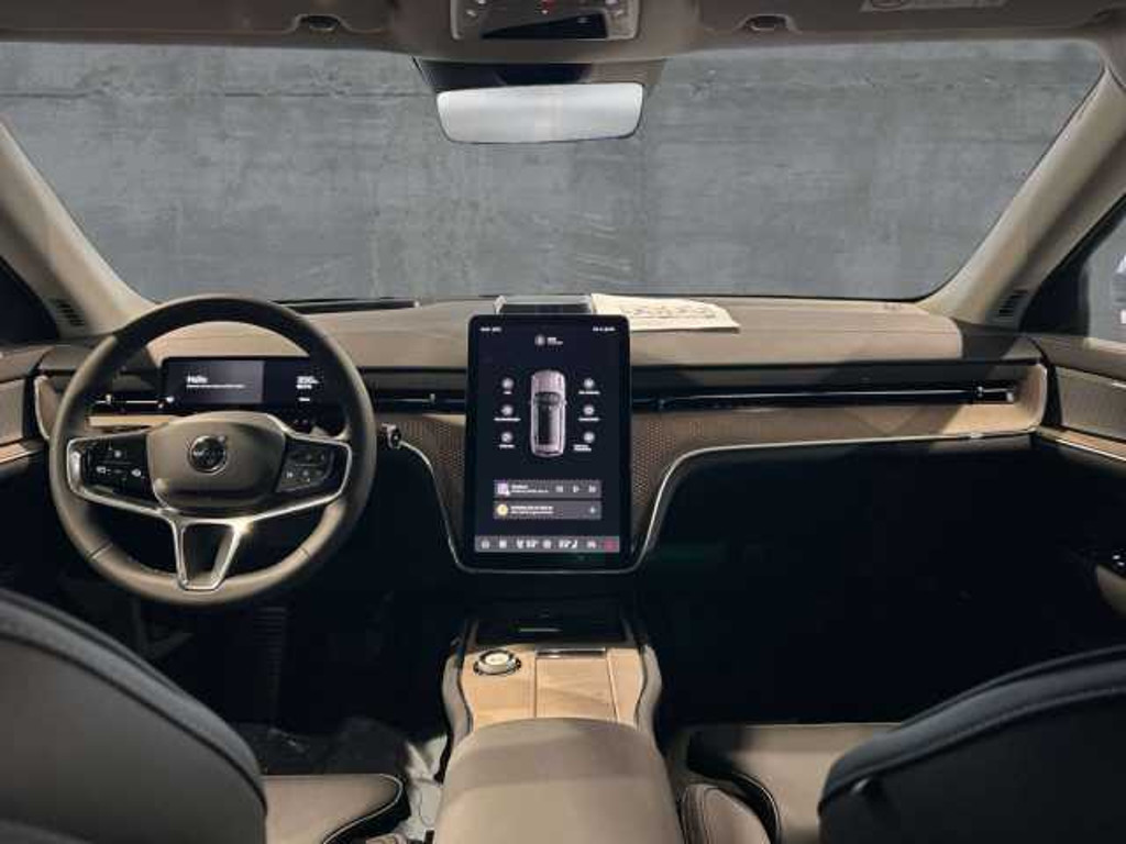Volvo EX90