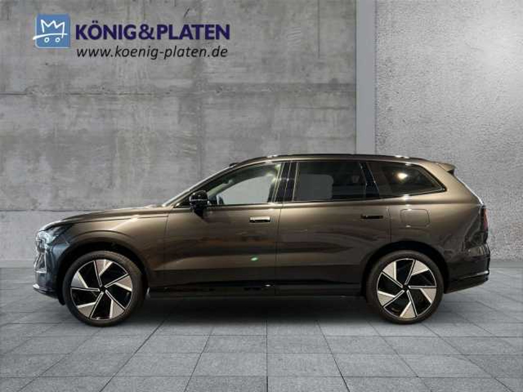 Volvo EX90
