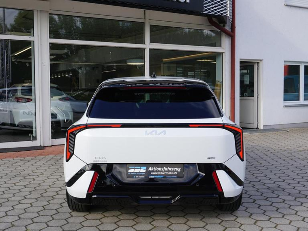 Kia EV4