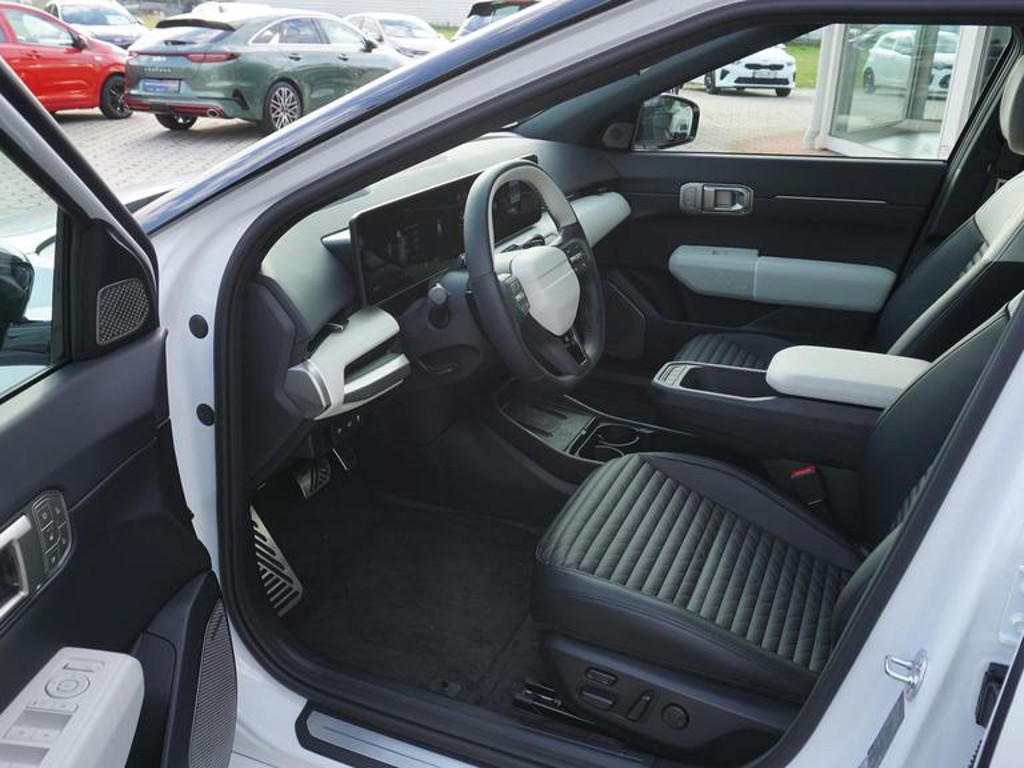 Kia EV4