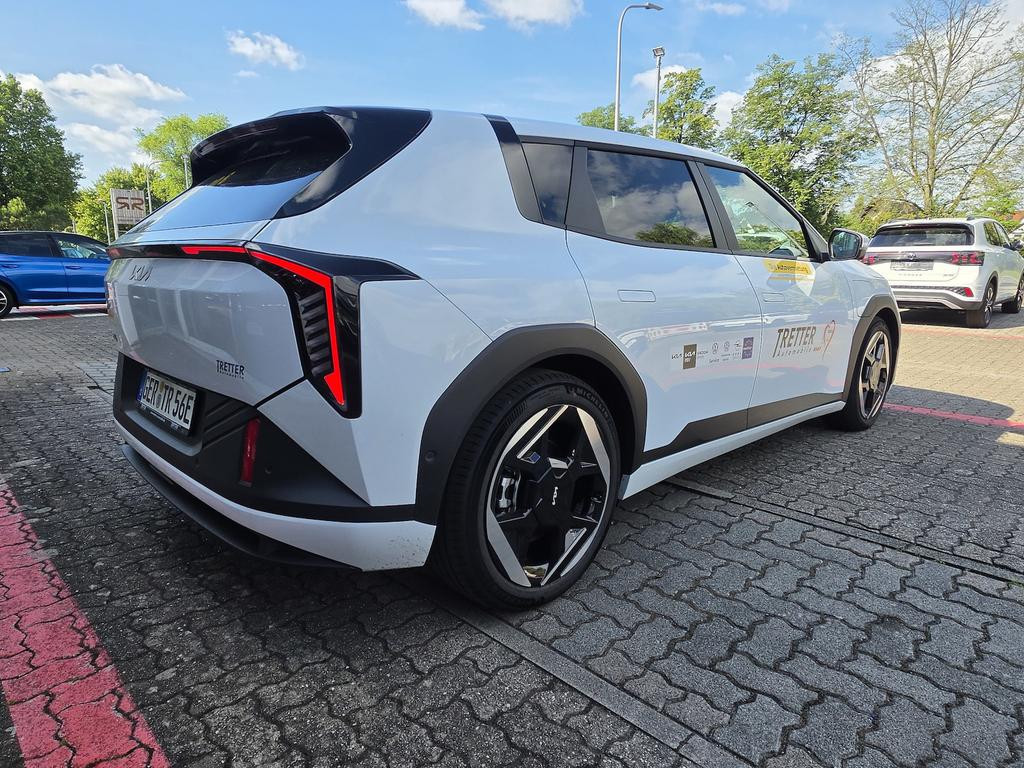 Kia EV4