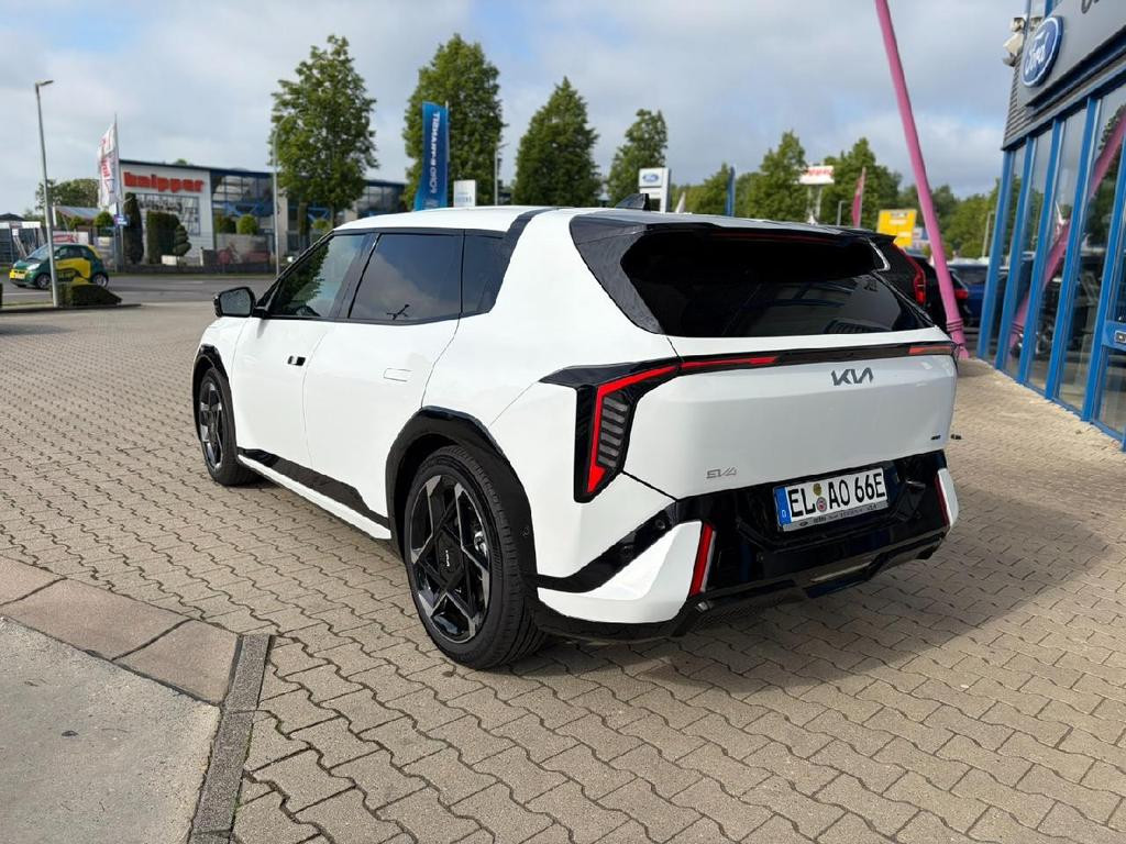 Kia EV4