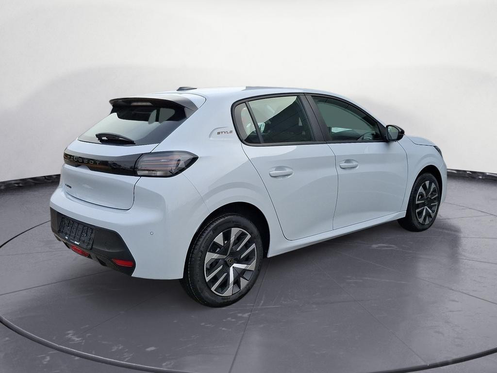 Peugeot e-208
