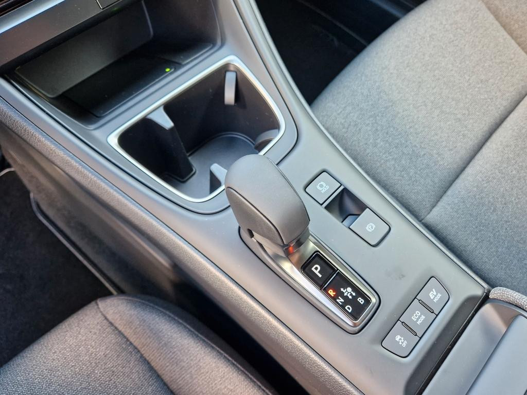 Lexus LBX