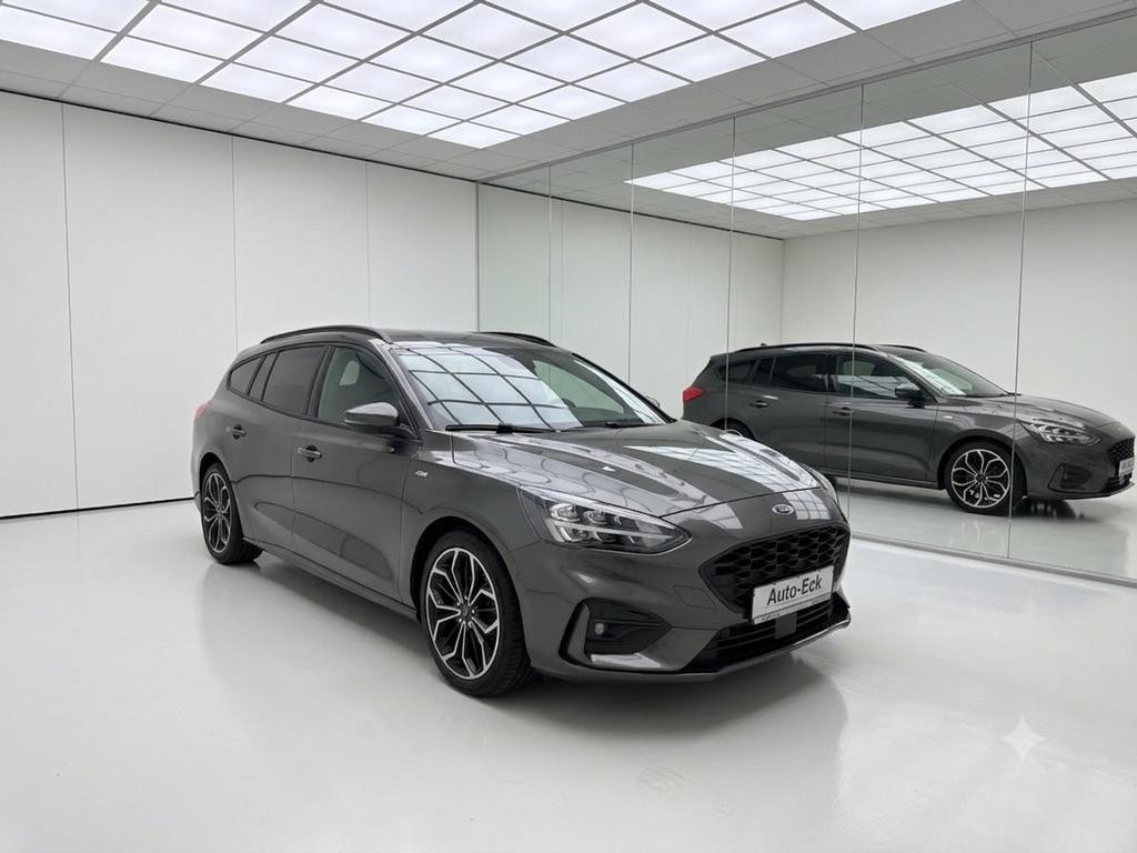 Ford Focus Wagon ST Line