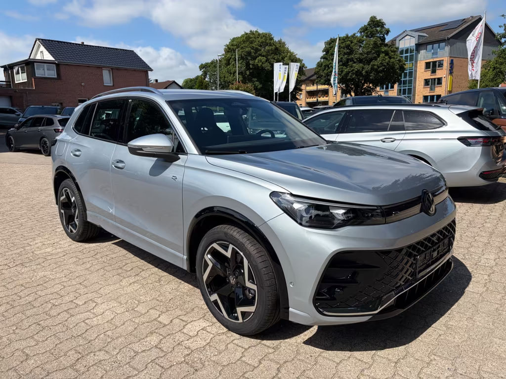 Volkswagen Tiguan R-Line IQ.Drive 1.5 eTSI