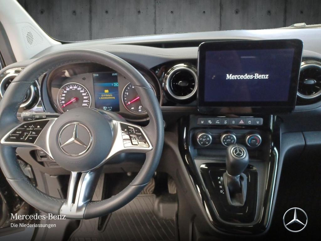 Mercedes-Benz T 180