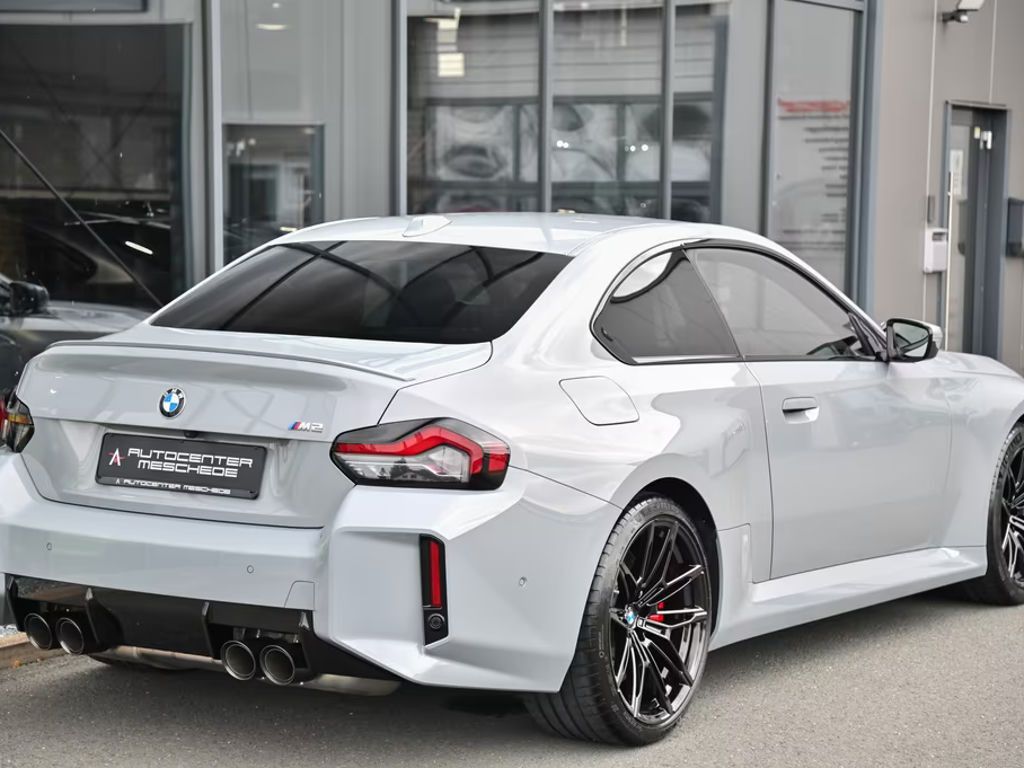 BMW M2