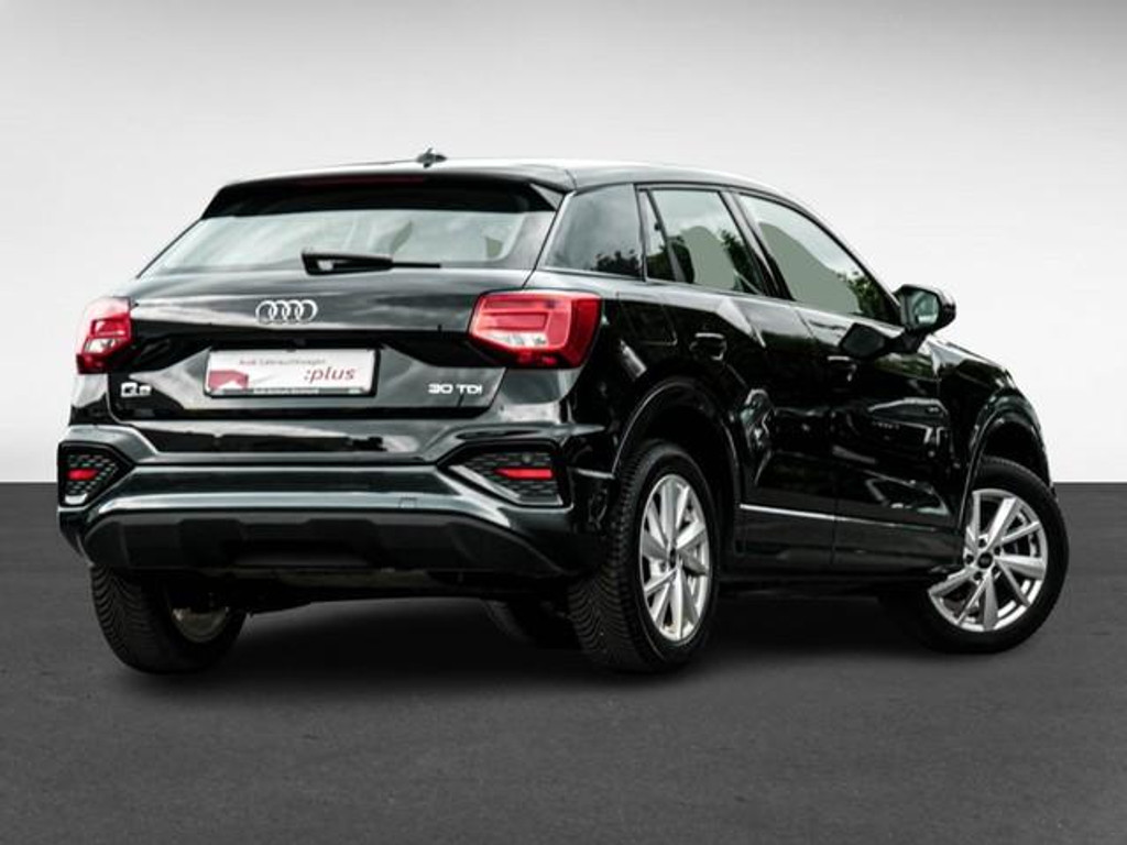 Audi Q2 30 advanced BLACKPAK CAM ACC E-KLAPPE NAVI+