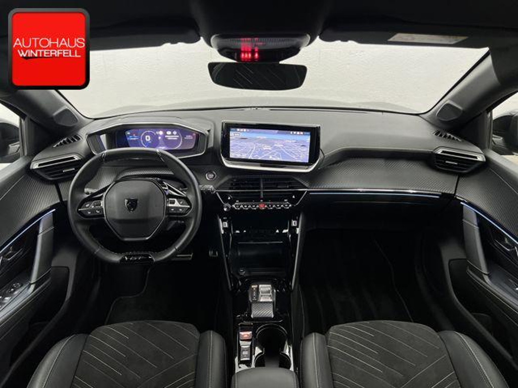 Peugeot e-208