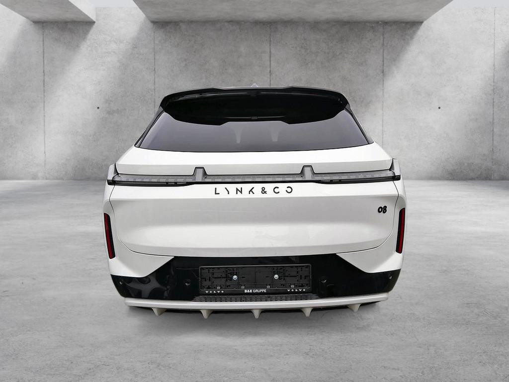 Lynk&Co 08