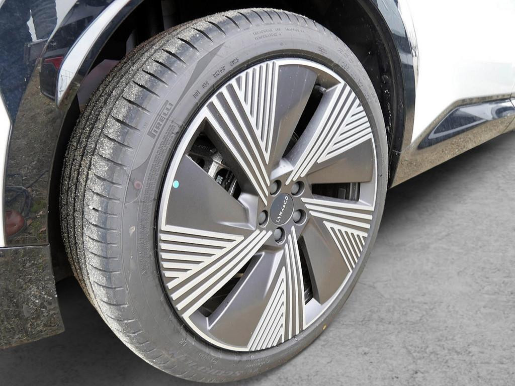 Lynk&Co 08