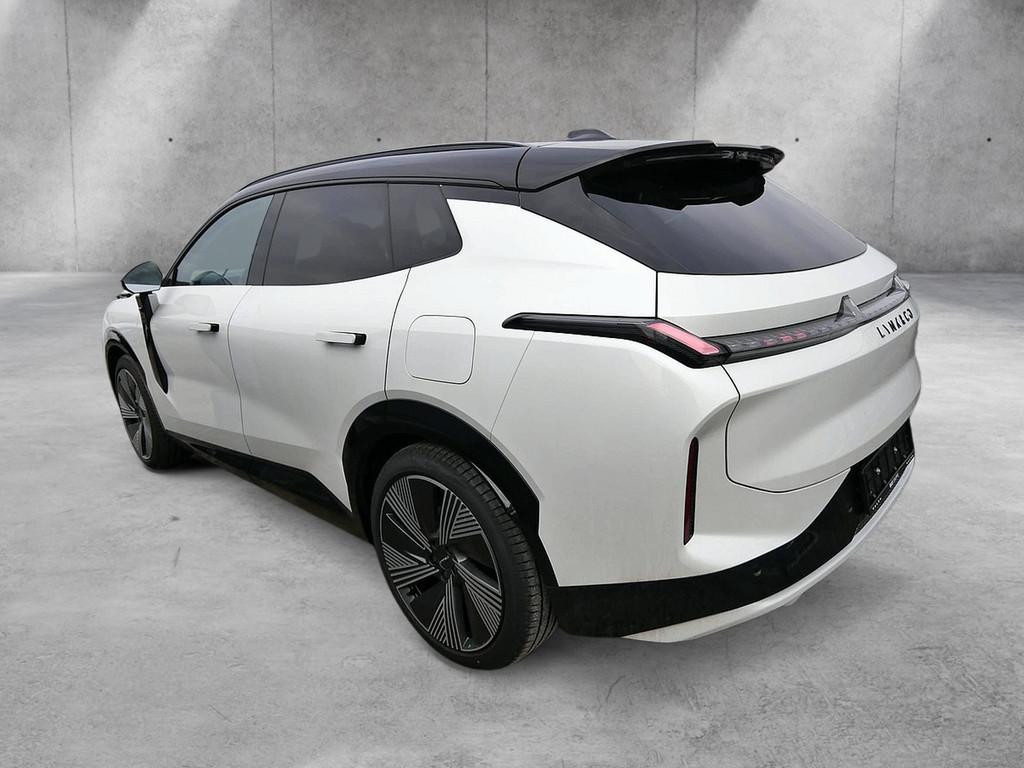 Lynk&Co 08