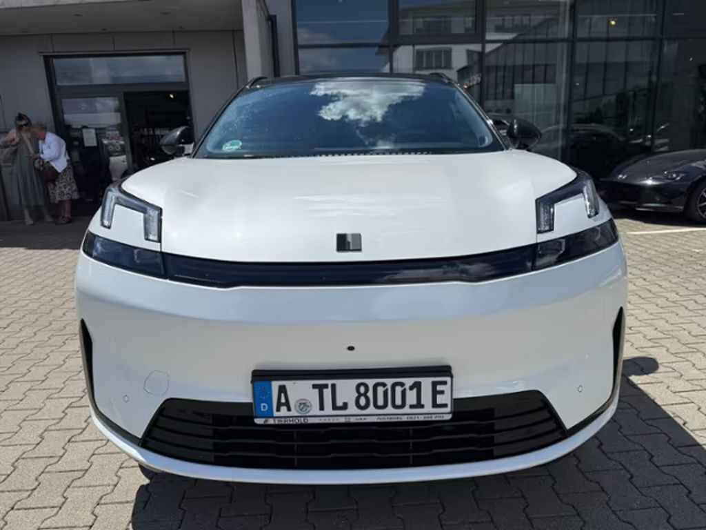 Lynk&Co 08
