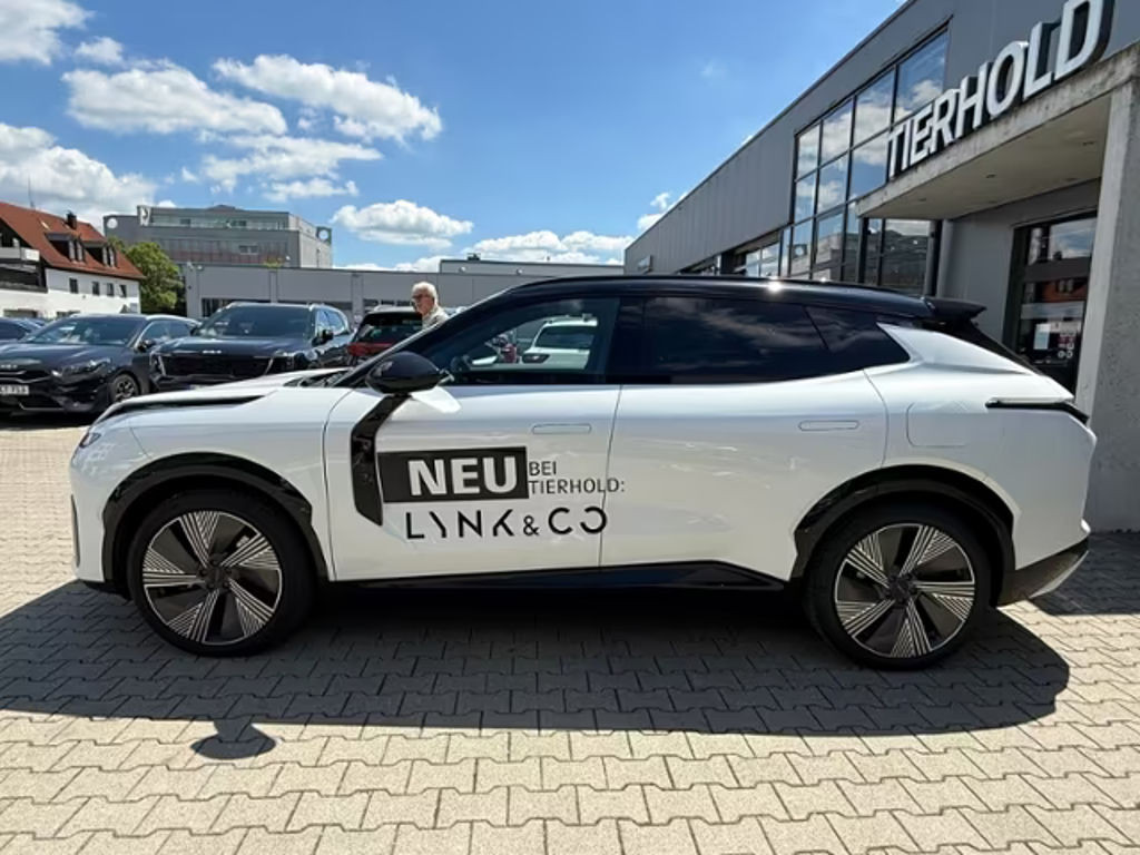 Lynk&Co 08