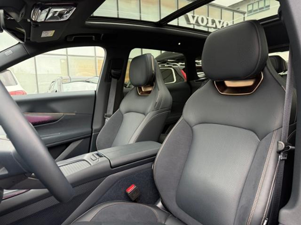 Lynk&Co 08