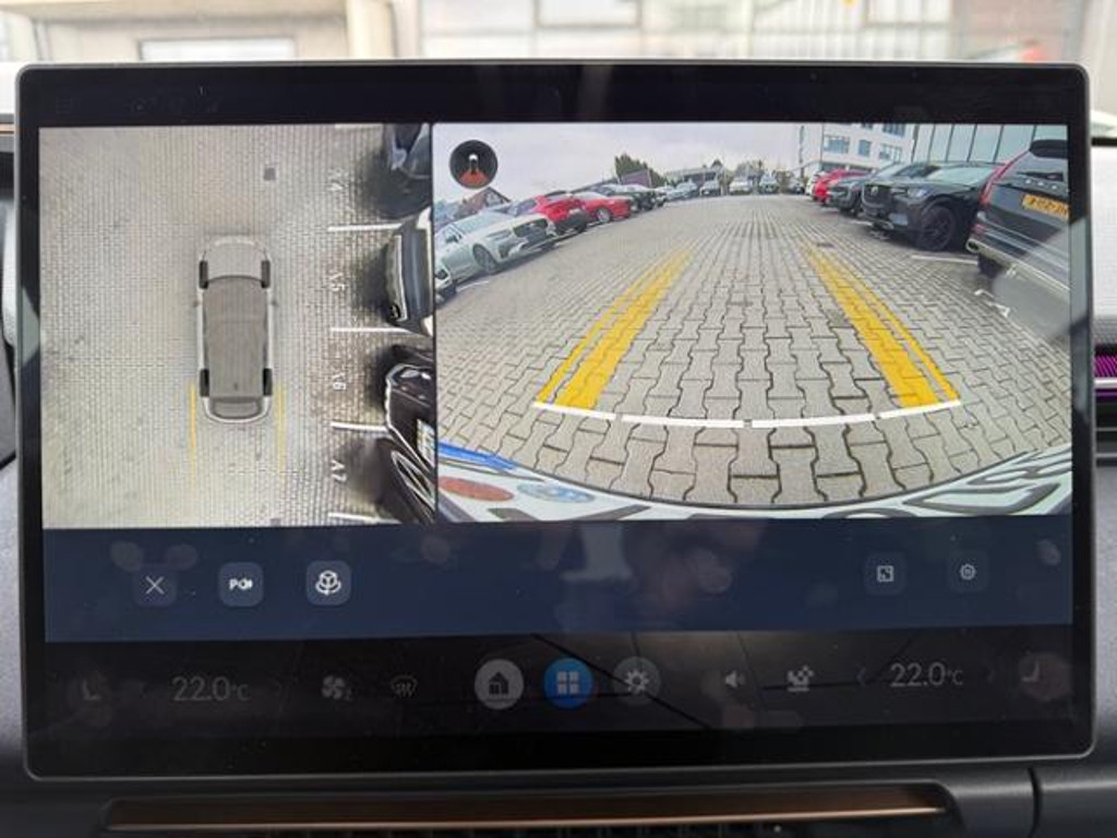 Lynk&Co 08