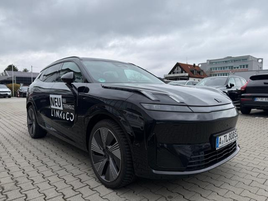 Lynk&Co 08