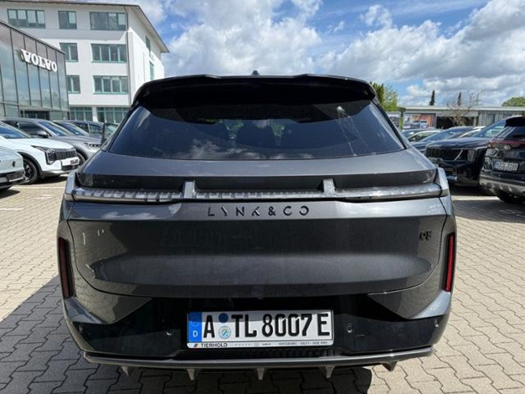 Lynk&Co 08