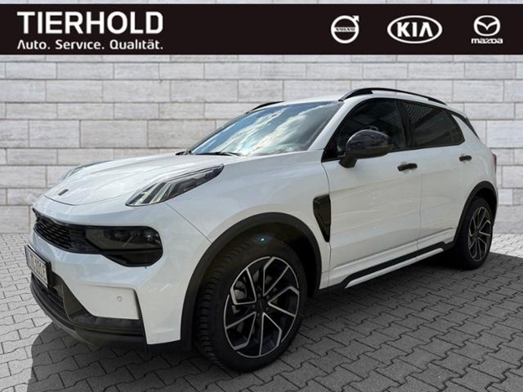 Lynk&Co 01
