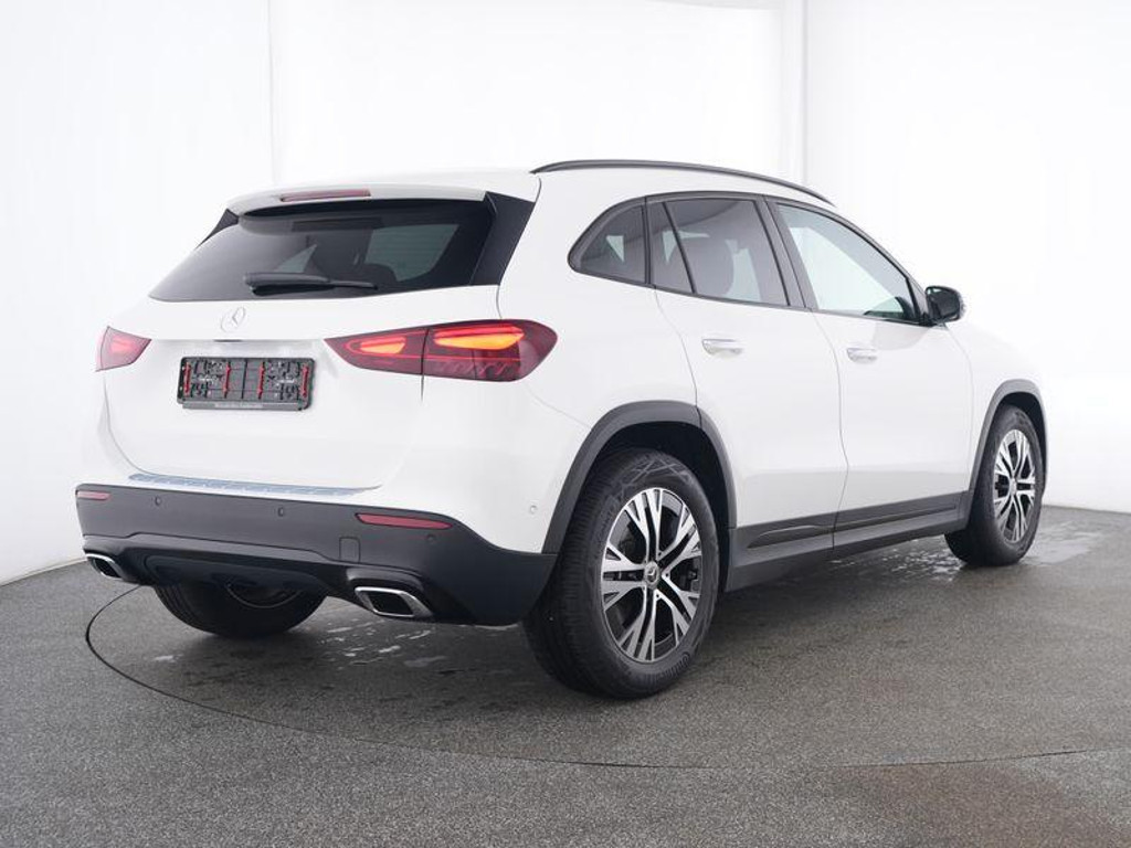 Mercedes-Benz GLA-Klasse GLA 180 Progressive
