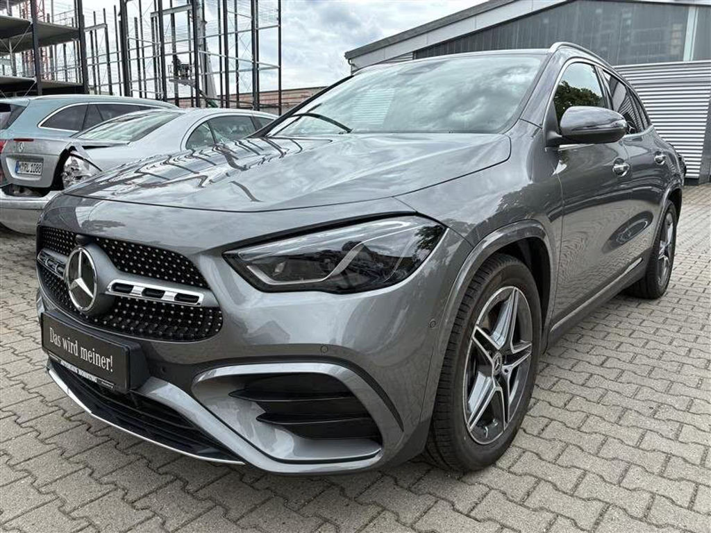 Mercedes-Benz GLA-Klasse GLA 180 AMG Line