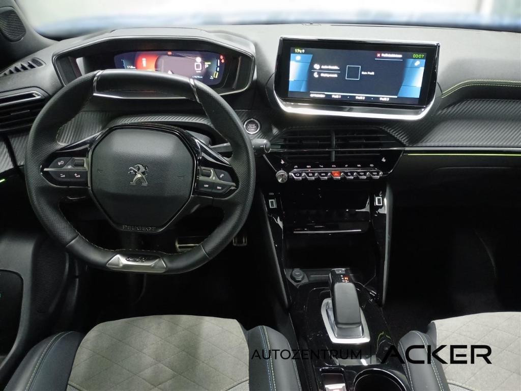 Peugeot e-2008