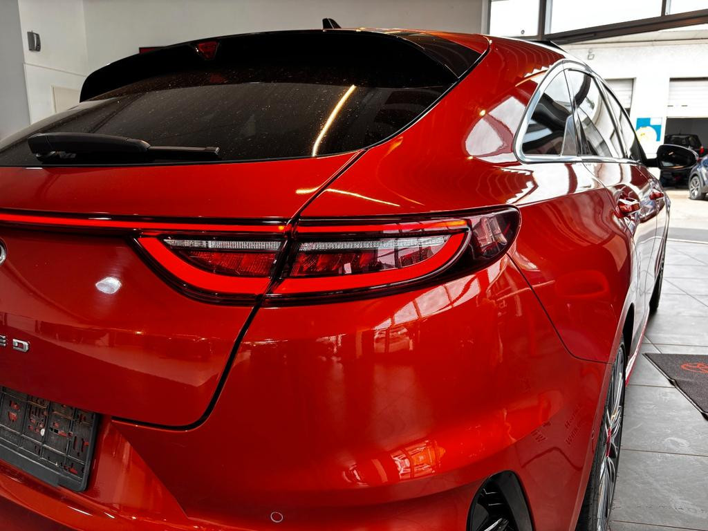 Kia ProCeed